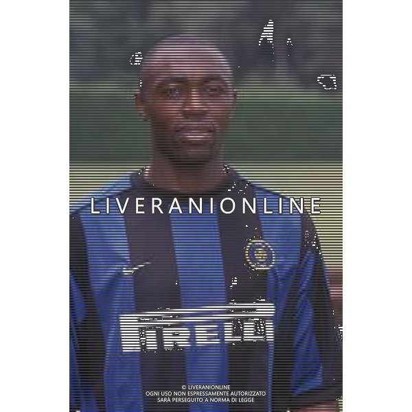 DIAP-RETROSPETTIVA CYRIL DOMORAUD CALCIATORE NELLA FOTO CYRIL DOMORAUD CON LA MAGLIA DELL\'AINTER AG ALDO LIVERANI SAS