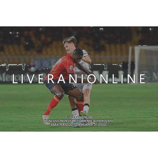 TVEM September 29, 2025 Lecce, Italy - US Lecce vs AC Milan - Italian soccer serie A 2024/25 - Via Del Mare Stadium. In the pic: Mohamed Kaba of US Lecce in action against Alexis Saelemaekers of AC Milan ©TVEM Emmanuele Mastrodonato - AGENZIA ALDO LIVERANI SAS