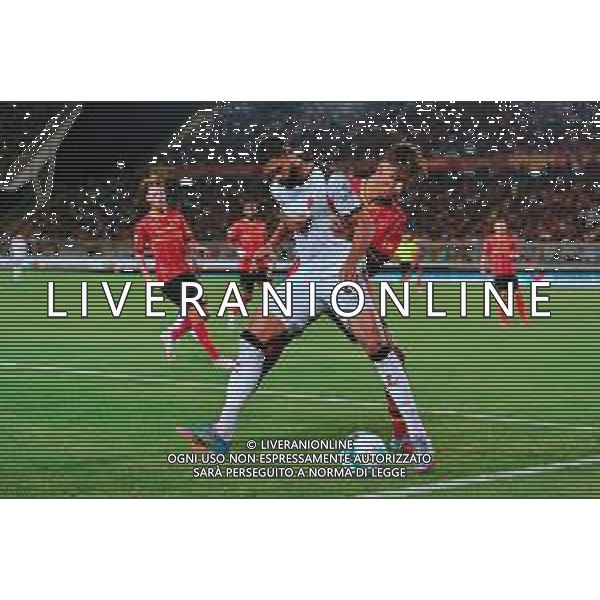 TVEM September 29, 2025 Lecce, Italy - US Lecce vs AC Milan - Italian soccer serie A 2024/25 - Via Del Mare Stadium. In the pic: Ruben Loftus-Cheek of AC Milan in action against Tiago Gabriel of US Lecce ©TVEM Emmanuele Mastrodonato - AGENZIA ALDO LIVERANI SAS