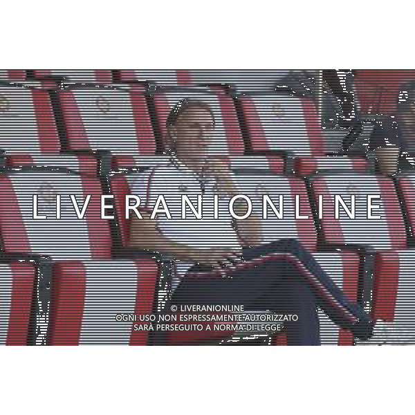 Davide Nicola Head Coach of US Cremonese looks before US Cremonese vs US Sassuolo, 2° Serie A Enilive 2025-26 game at Renato Zini stadium in Cremona (CR), Italy, on August 28, 2025. (Photo by Davide Casentini) AG ALDO LIVERANI SAS