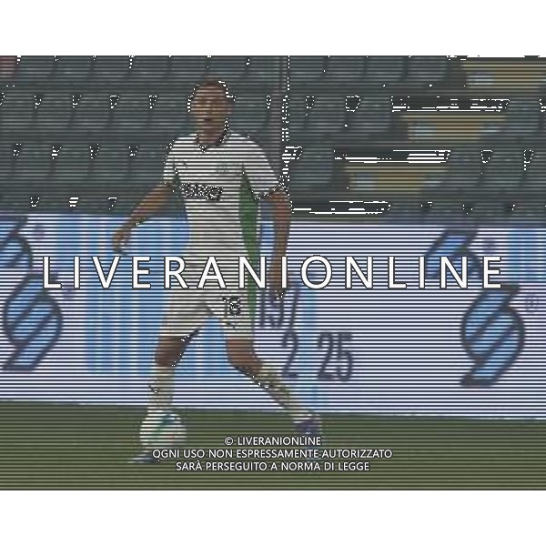 Nemanja Matic of US Sassuolo play the ball during US Cremonese vs US Sassuolo, 2° Serie A Enilive 2025-26 game at Renato Zini stadium in Cremona (CR), Italy, on August 28, 2025. (Photo by Davide Casentini) AG ALDO LIVERANI SAS
