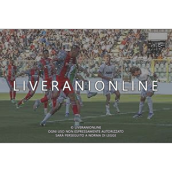 Filippo Terracciano of US Cremonese heads the ball during US Cremonese vs US Sassuolo, 2° Serie A Enilive 2025-26 game at Renato Zini stadium in Cremona (CR), Italy, on August 28, 2025. (Photo by Davide Casentini) AG ALDO LIVERANI SAS