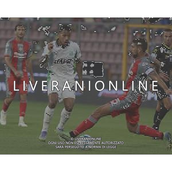 Aster Vranckx of US Sassuolo battle for the ball with Matteo Bianchetti of US Cremonese during US Cremonese vs US Sassuolo, 2° Serie A Enilive 2025-26 game at Renato Zini stadium in Cremona (CR), Italy, on August 28, 2025. (Photo by Davide Casentini) AG ALDO LIVERANI SAS