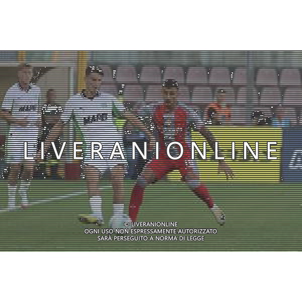 Daniel Boloca of US Sassuolo play the ball during US Cremonese vs US Sassuolo, 2° Serie A Enilive 2025-26 game at Renato Zini stadium in Cremona (CR), Italy, on August 28, 2025. (Photo by Davide Casentini) AG ALDO LIVERANI SAS