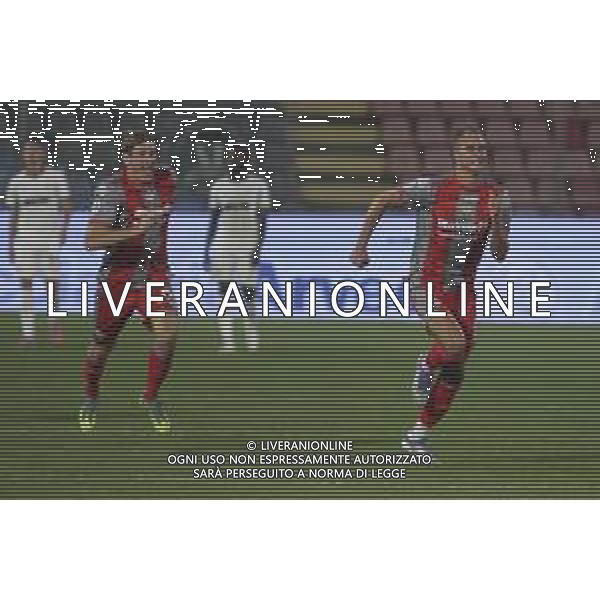 Manuel De Luca of US Cremonese celebrates with team for goal on penalty during US Cremonese vs US Sassuolo, 2° Serie A Enilive 2025-26 game at Renato Zini stadium in Cremona (CR), Italy, on August 28, 2025. (Photo by Davide Casentini) AG ALDO LIVERANI SAS