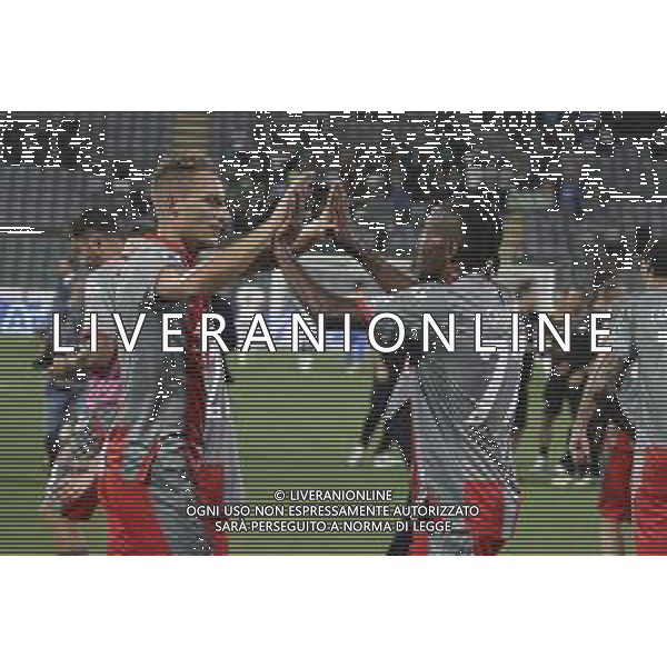 Manuel De Luca of US Cremonese and Chidozie David Okereke of US Cremonese celebrate the victory at the end of US Cremonese vs US Sassuolo, 2° Serie A Enilive 2025-26 game at Renato Zini stadium in Cremona (CR), Italy, on August 28, 2025. (Photo by Davide Casentini) AG ALDO LIVERANI SAS