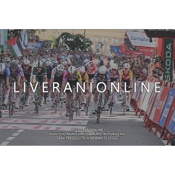 30-08-2025 Vuelta A Espana; Tappa 08 Monzon Templario - Zaragoza; 2025, Alpecin - Deceuninck; 2025, Lotto; Philipsen, Jasper; Viviani, Elia; Zaragoza; FOTO STEFANO SIROOTTI-AG ALDO LIVERANI SAS