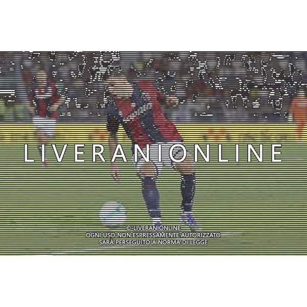 Nicolò Cambiaghi of Bologna FC play the ball during Bologna FC vs Como FC, 2° Serie A Enilive 2025-26 game at Renato Dall\'Ara stadium in Bologna (BO), Italy, on August 30, 2025. (Photo by Davide Casentini) AG ALDO LIVERANI SAS