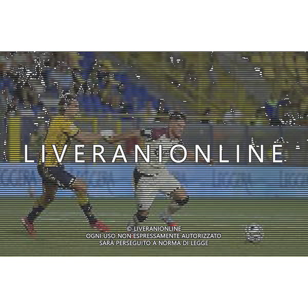 30 08 2025 - Castellammare di Stabia. Stadio Romeo Menti. Serie B. Juve Stabia-Venezia Nella foto Marco Varnier, Andrea Adorante Foto Giuseppe Cuozzo/Agenzia Liverani- AGENZIA ALDO LIVERANI SAS -30 08 2025 - Castellammare di Stabia. Stadio Romeo Menti. Serie B. Juve Stabia-Venezia