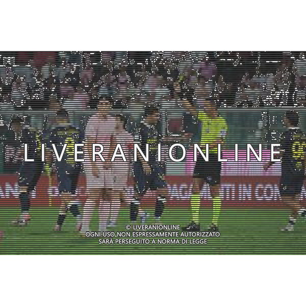 Ammonizione Giacomo Calò (Frosinone Calcio) durante Palermo FC vs Frosinone Calcio Serie B 25/26 presso lo stadio Renzo Barbera di Palermo il 30/08/25 ©FEDERICO SERRA - AGENZIA ALDO LIVERANI SAS