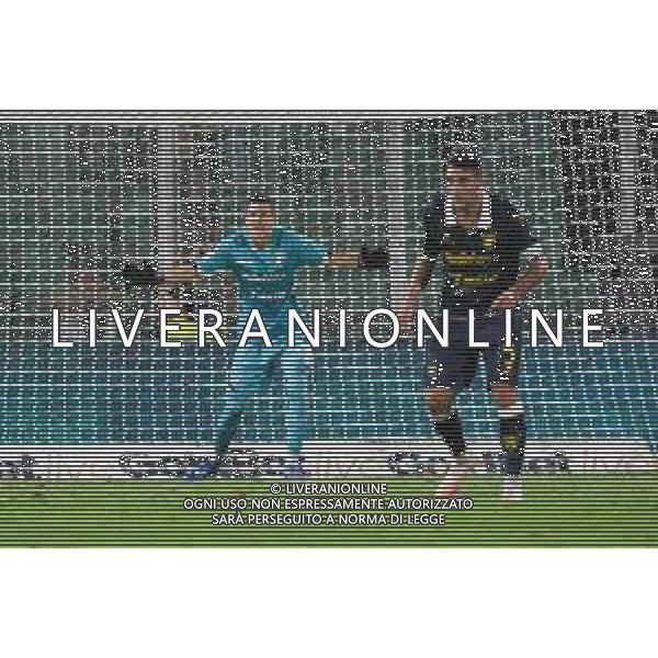 Lorenzo Palmisani (Frosinone Calcio) in azione durante Palermo FC vs Frosinone Calcio Serie B 25/26 presso lo stadio Renzo Barbera di Palermo il 30/08/25 ©TVFS Federico Serra - AGENZIA ALDO LIVERANI SAS