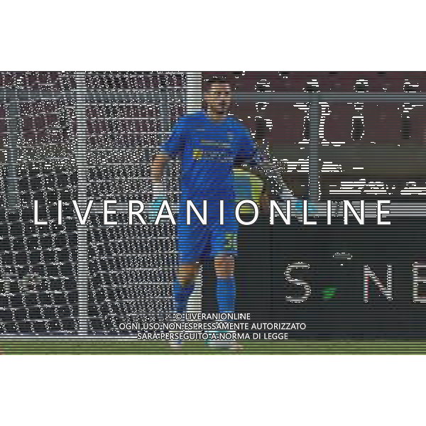 TVEM September 29, 2025 Lecce, Italy - US Lecce vs AC Milan - Italian soccer serie A 2024/25 - Via Del Mare Stadium. In the pic: Wladimiro Falcone of US Lecce foto emmanuele mastrodonato-ag aldo liverani sas