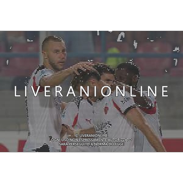 TVEM September 29, 2025 Lecce, Italy - US Lecce vs AC Milan - Italian soccer serie A 2024/25 - Via Del Mare Stadium. In the pic: Christian Pulisic of AC Milan celebrates after scoring a goal with teammates foto emmanuele mastrodonato-ag aldo liverani sas