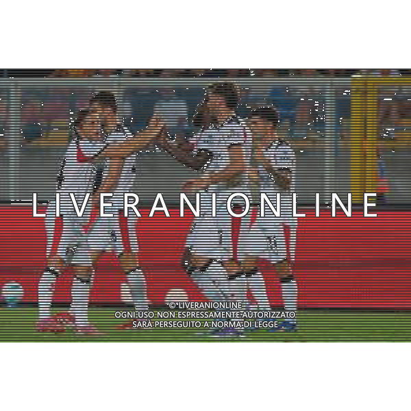 TVEM September 29, 2025 Lecce, Italy - US Lecce vs AC Milan - Italian soccer serie A 2024/25 - Via Del Mare Stadium. In the pic: Christian Pulisic of AC Milan celebrates after scoring a goal with teammates foto emmanuele mastrodonato-ag aldo liverani sas