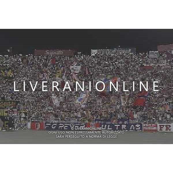 Tifosi - Bologna fans show their support during Bologna FC vs Como FC, 2° Serie A Enilive 2025-26 game at Renato Dall\'Ara stadium in Bologna (BO), Italy, on August 30, 2025. (Photo by Davide Casentini)- AGENZIA ALDO LIVERANI SAS