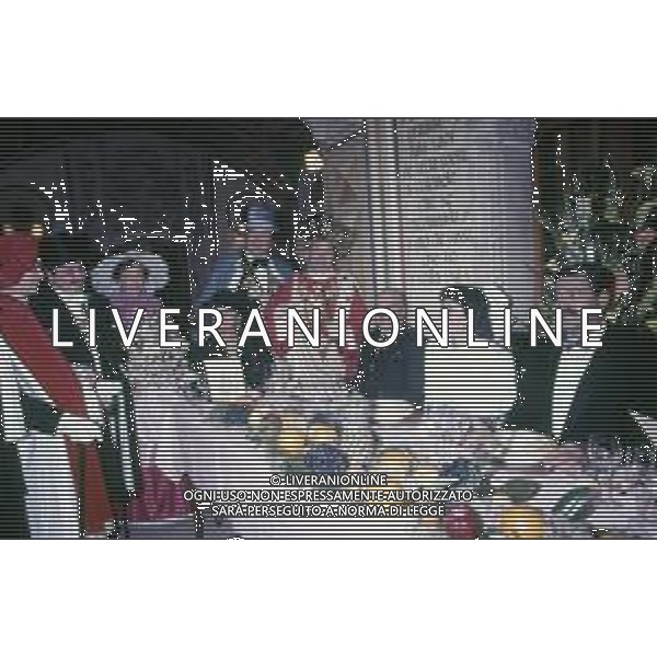 COL-RETROSPETTIVA SARA SIMEONI ATLETA SALTO IN ALTO NELLA FOTO SARA SIMEONI NELL\'ANNO 1987 AL MATRIMONIO CON IL MARITO ERMINIO AZZARO AG ALDO LIVERANI SAS 