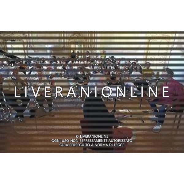 IMOLA 31 08 2025 TEATRO EBE STIGNANI- RIDOTTO IMOLA IN MUSICA "LEZIONE -CONCERTO SULLA STORIA DELLA LIUTERIA DAL MAESTRO LIUTAIO ALESSANDRO URSO E FABIO TRICOMI NELLA FOTO DA DESTRA ALESSANDRO URSO E FABIO TRICOMI ©SANNA - AGENZIA ALDO LIVERANI SAS