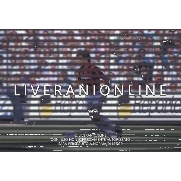 DIAP-RETROSPETTIVA CHRISTIAN LANTIGNOTTI CALCIATORE NELLA FOTO CHRISTIAN LANTIGNOTTI CON LA MAGLIA DEL MILAN NELL\'ANNO 1988-1989 AG ALDO LIVERANI SAS