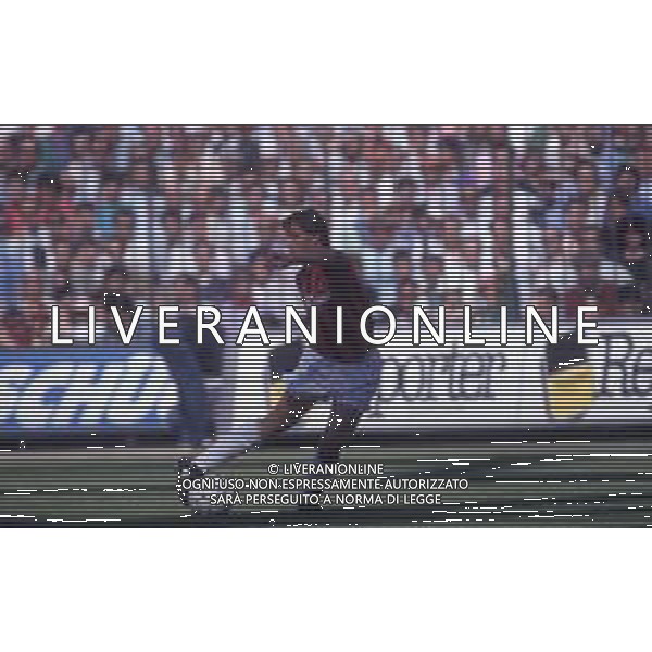 DIAP-RETROSPETTIVA CHRISTIAN LANTIGNOTTI CALCIATORE NELLA FOTO CHRISTIAN LANTIGNOTTI CON LA MAGLIA DEL MILAN NELL\'ANNO 1988-1989 AG ALDO LIVERANI SAS