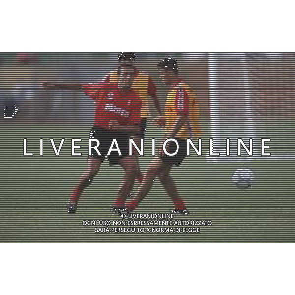 DIAP-RETROSPETTIVA CHRISTIAN LANTIGNOTTI CALCIATORE NELLA FOTO CHRISTIAN LANTIGNOTTI CON LA MAGLIA DEL MILAN NELL\'ANNO 1988-1989 AG ALDO LIVERANI SAS