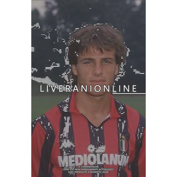 DIAP-RETROSPETTIVA CHRISTIAN LANTIGNOTTI CALCIATORE NELLA FOTO CHRISTIAN LANTIGNOTTI CON LA MAGLIA DEL MILAN NELL\'ANNO 1988-1989 AG ALDO LIVERANI SAS