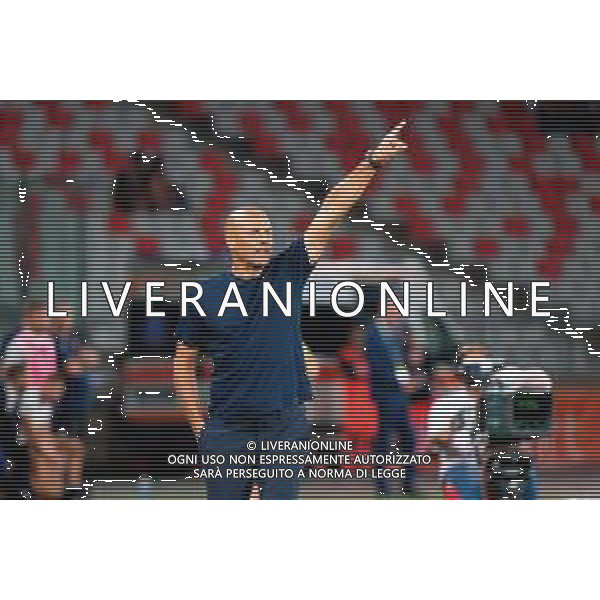 TVEM August 31, 2025 Bari, Italy - SSC Bari vs AC Monza - Italian Soccer Serie B 2025/2026 - San Nicola Stadium. In the pic: coach Paolo Bianco of AC Monza foto emmanuele mastrodonato-ag aldo liverani sas