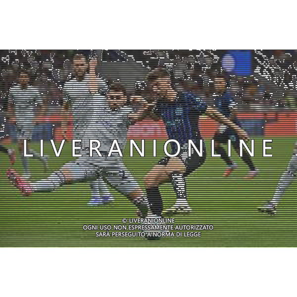 Inter vs Udinese nella foto Petar Sucic (Inter) e sulla SX Saba Goglichidze (Udinese) Milano 31-08-2025 Stadio Giuseppe Meazza - San Siro Inter vs Udinese Campionato Serie A Enilive - 2a giornata foto Roberto Garavaglia/Agenzia Aldo Liverani sas