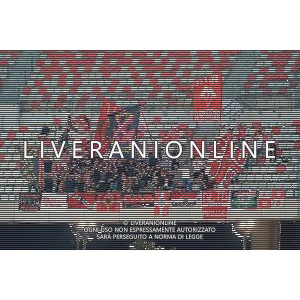 TVEM August 31, 2025 Bari, Italy - SSC Bari vs AC Monza - Italian Soccer Serie B 2025/2026 - San Nicola Stadium. In the pic: Supporters of AC Monza FOTO EMMANUELE MASTRODONATO-AG ALDO LIVERANI SAS