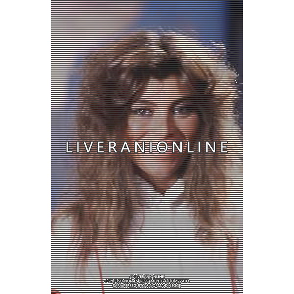 DIAP-RETROSPETTIVA MARINA OCCHIENA CANTANTE NELLA FOTO MARINA OCCHIENA OSPITE DELLA TRASMISSIONE TELEVISIVA “CIPRIA“NELL\'ANNO 1983  FOTO ENRICO LIVERANI-AG ALDO LIVERANI SAS