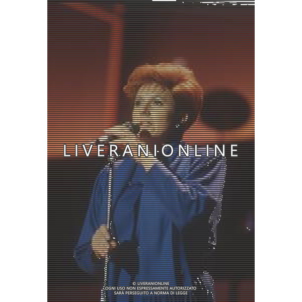 DIAP-RETROSPETTIVA ORIETTA BERTI CANTANTE NELLA FOTO ORIETTA BERTI AL FESTIVAL DI SANREMO NELL\'ANNO 1986 AG ALDO LIVERANI SAS
