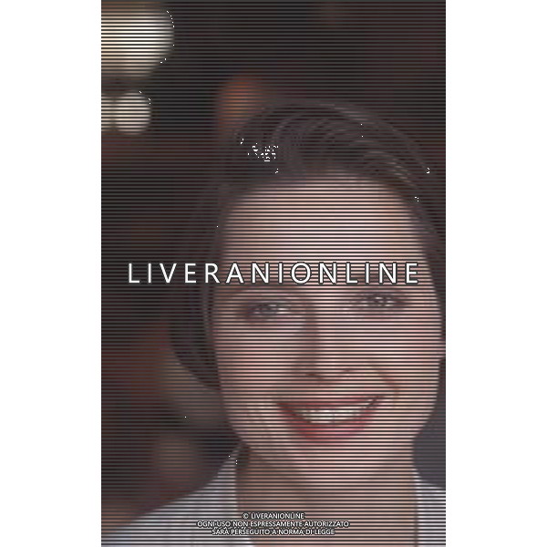 DIAP-RETROSPETTIVA ISABELLA ROSSELLINI ATTRICE NELLA FOTO ISABELLA ROSSELLINI A CANNES NELL\'ANNO 1990 AG ALDO LIVERANI SAS