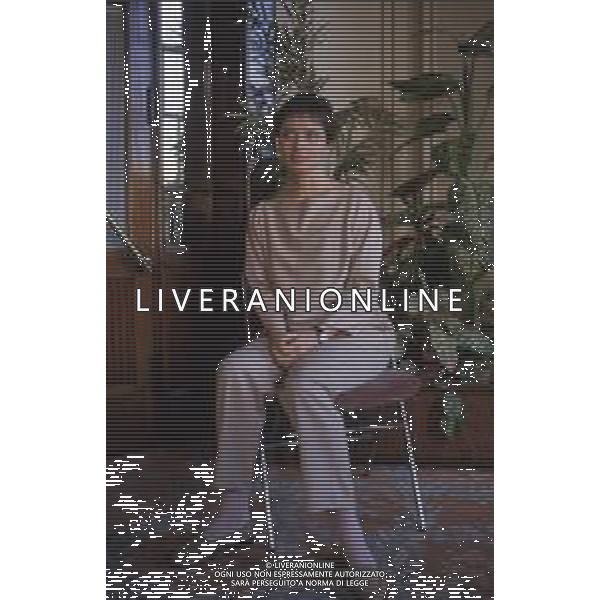 DIAP-RETROSPETTIVA ISABELLA ROSSELLINI ATTRICE NELLA FOTO ISABELLA ROSSELLINI A CANNES NELL\'ANNO 1990 AG ALDO LIVERANI SAS