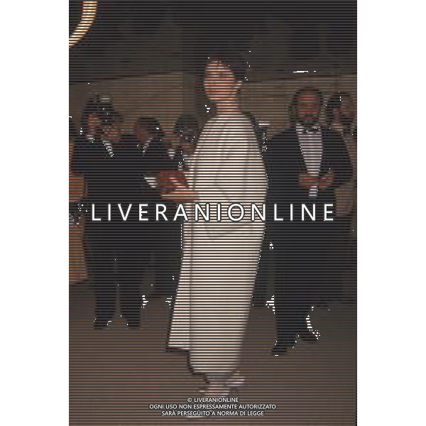 DIAP-RETROSPETTIVA ISABELLA ROSSELLINI ATTRICE NELLA FOTO ISABELLA ROSSELLINI A CANNES NELL\'ANNO 1990 AG ALDO LIVERANI SAS