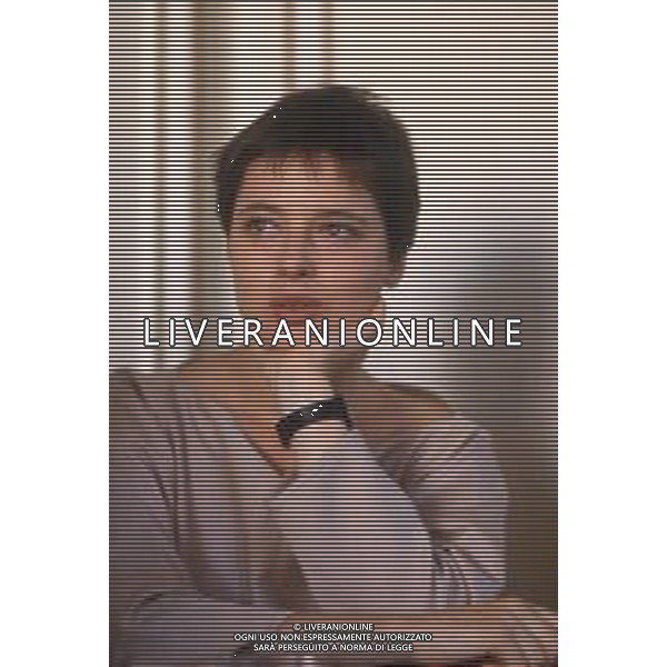 DIAP-RETROSPETTIVA ISABELLA ROSSELLINI ATTRICE NELLA FOTO ISABELLA ROSSELLINI A CANNES NELL\'ANNO 1990 AG ALDO LIVERANI SAS
