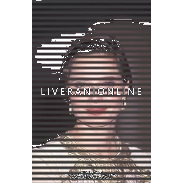 DIAP-RETROSPETTIVA ISABELLA ROSSELLINI ATTRICE NELLA FOTO ISABELLA ROSSELLINI A CANNES NELL\'ANNO 1990 AG ALDO LIVERANI SAS