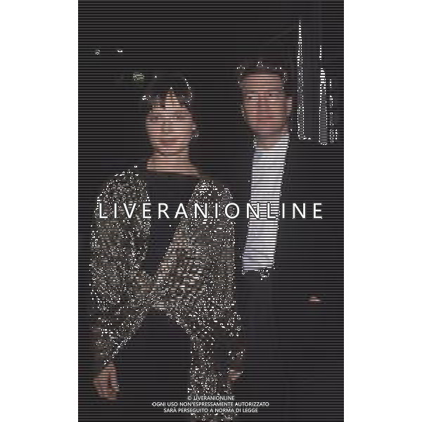 DIAP-RETROSPETTIVA ISABELLA ROSSELLINI ATTRICE NELLA FOTO ISABELLA ROSSELLINI CON DAVID LYNCH A CANNES NELL\'ANNO 1990 AG ALDO LIVERANI SAS