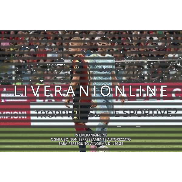 TVPG Genoa CFC vs Juventus FC nella foto Dusan Vlahovic (Juventus FC) con Leo Østigård (CFC Genoa) 31-08-2025 Stadio “L. Ferraris”, Genova (ITA) - Seconda Giornata Serie A EniLive 2025/26 ©TVPG Pasquale Golia - AGENZIA ALDO LIVERANI SAS
