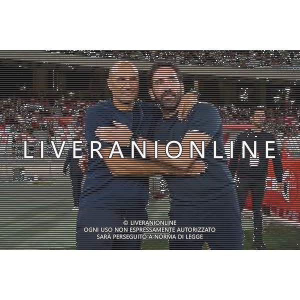TVEM August 31, 2025 Bari, Italy - SSC Bari vs AC Monza - Italian Soccer Serie B 2025/2026 - San Nicola Stadium. In the pic: coach Paolo Bianco of AC Monza and coach Fabio Caserta of SSC Bari ©TVEM Emmanuele Mastrodonato - AGENZIA ALDO LIVERANI SAS