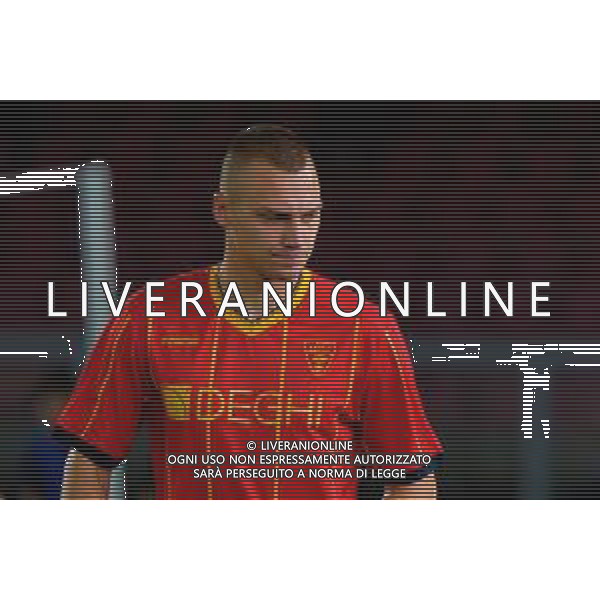 TVEM September 29, 2025 Lecce, Italy - US Lecce vs AC Milan - Italian soccer serie A 2024/25 - Via Del Mare Stadium. In the pic: Nikola Stulic of US Lecce FOTO EMMANUELE MASTRODONATO-AG ALDO LIVERANI SAS