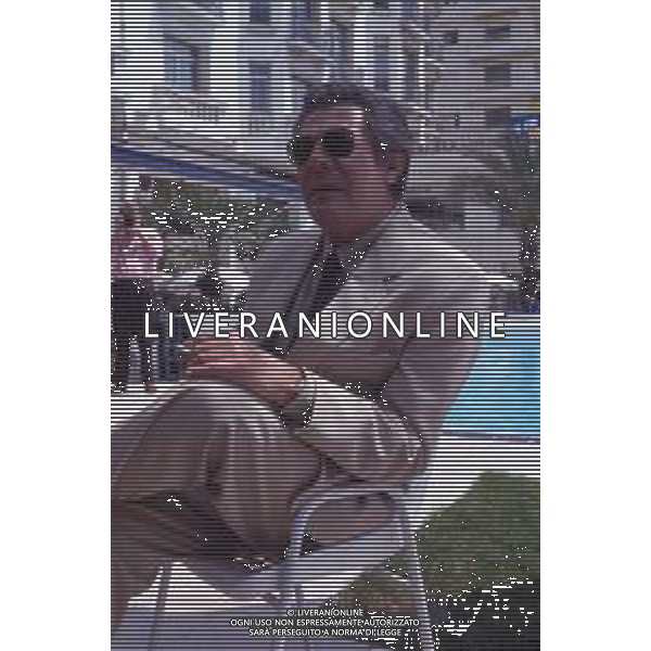 DIAP-RETROSPETTIVA MARCELLO MASTROIANNI ATTORE NELLA FOTO MARCELLO MASTROIANNI A CANNES NELL\'ANNO 1989 AG ALDO LIVERANI SAS