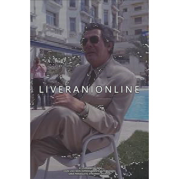 DIAP-RETROSPETTIVA MARCELLO MASTROIANNI ATTORE NELLA FOTO MARCELLO MASTROIANNI A CANNES NELL\'ANNO 1989 AG ALDO LIVERANI SAS