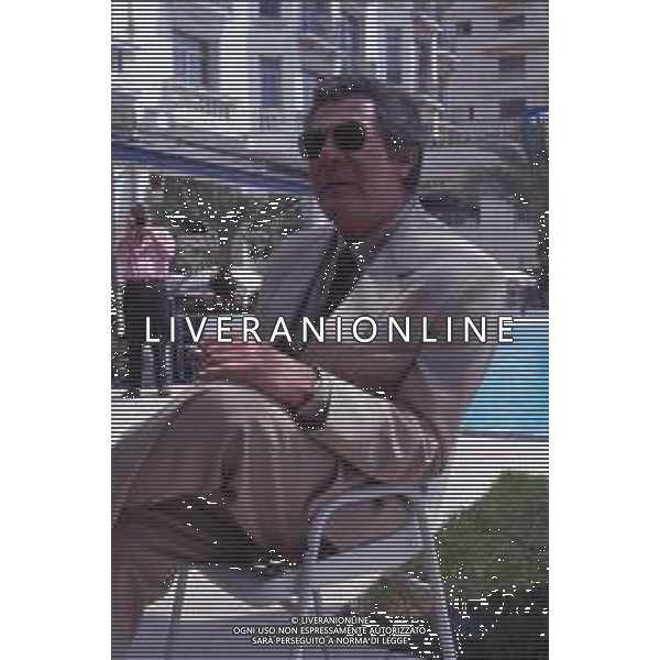 DIAP-RETROSPETTIVA MARCELLO MASTROIANNI ATTORE NELLA FOTO MARCELLO MASTROIANNI A CANNES NELL\'ANNO 1989 AG ALDO LIVERANI SAS