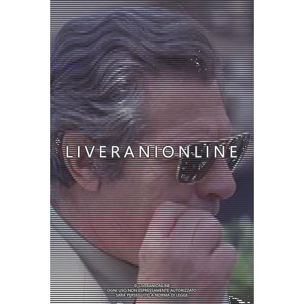 DIAP-RETROSPETTIVA MARCELLO MASTROIANNI ATTORE NELLA FOTO MARCELLO MASTROIANNI A CANNES NELL\'ANNO 1989 AG ALDO LIVERANI SAS