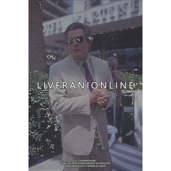 DIAP-RETROSPETTIVA MARCELLO MASTROIANNI ATTORE NELLA FOTO MARCELLO MASTROIANNI A CANNES NELL\'ANNO 1989 AG ALDO LIVERANI SAS