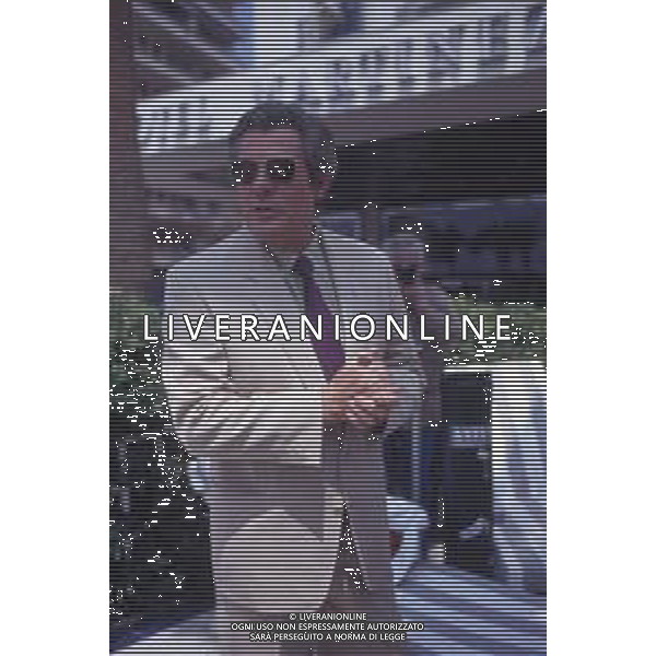 DIAP-RETROSPETTIVA MARCELLO MASTROIANNI ATTORE NELLA FOTO MARCELLO MASTROIANNI A CANNES NELL\'ANNO 1989 AG ALDO LIVERANI SAS