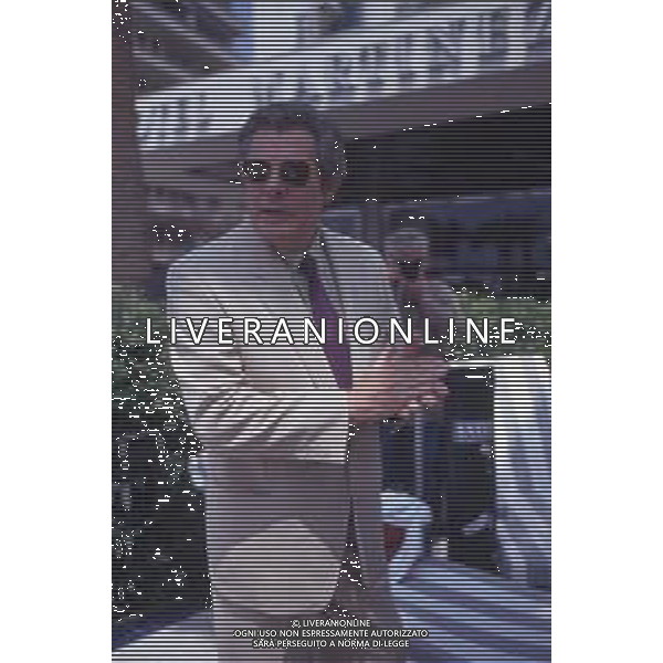 DIAP-RETROSPETTIVA MARCELLO MASTROIANNI ATTORE NELLA FOTO MARCELLO MASTROIANNI A CANNES NELL\'ANNO 1989 AG ALDO LIVERANI SAS