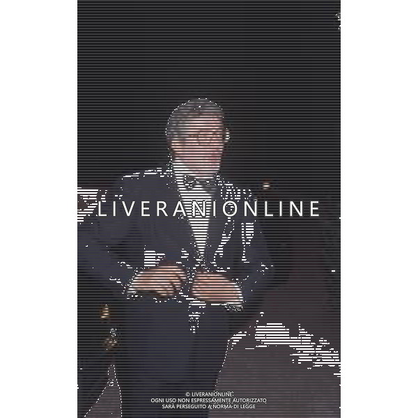 DIAP-RETROSPETTIVA MARCELLO MASTROIANNI ATTORE NELLA FOTO ETTORE SCOLA A CANNES NELL\'ANNO 1989 AG ALDO LIVERANI SAS