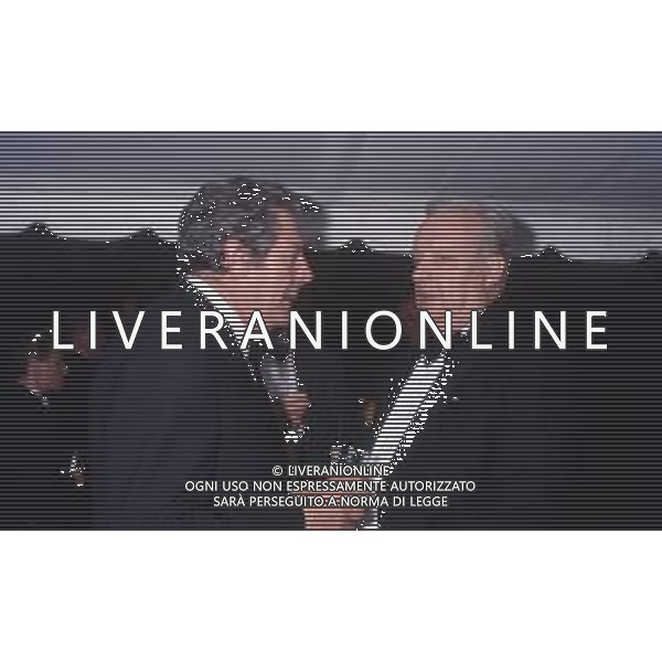 DIAP-RETROSPETTIVA MARCELLO MASTROIANNI ATTORE NELLA FOTO MARCELLO MASTROIANNI CON MARIO CECCHI GORI A CANNES NELL\'ANNO 1989 AG ALDO LIVERANI SAS