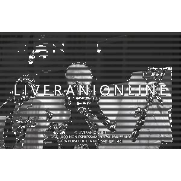 NEG-RETROSPETTIVA IVANA SPAGNA CANTANTE NELLA FOTO IVANA SPAGNA NELL\'ANNO 1988 AL FESTIVALBAR A ASIAGO E PADAVA AG ALDO LIVERANI SAS 