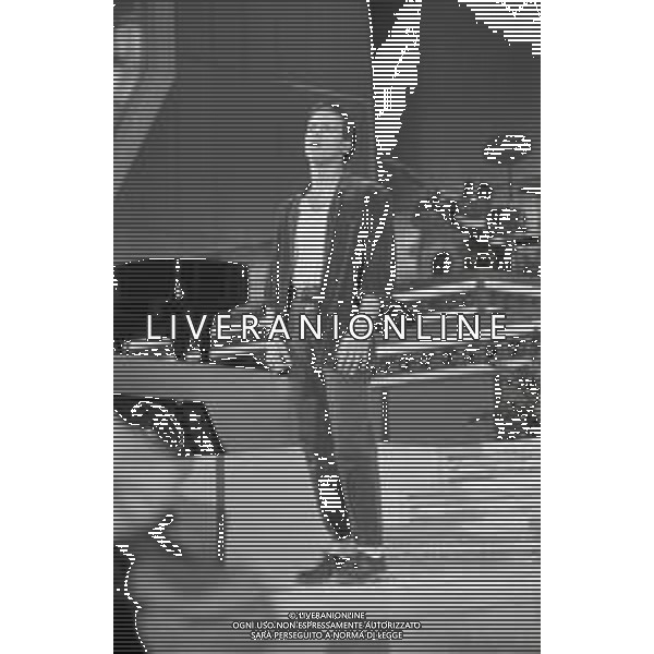 NEG-RETROSPETTIVA EROS RAMAZZOTTI CANTANTE NELLA FOTO EROS RAMAZZOTTI A SANREMO NELL\'ANNO 1986 AG ALDO LIVERANI SAS